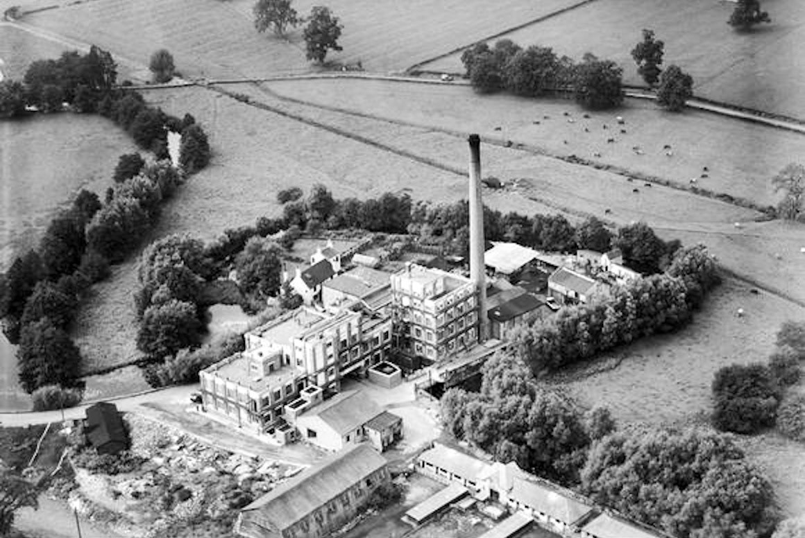 1937 Staplemead. Aerial views of the then Aplin &amp; Barrett site. (Courtesy Colin Carpenter, from BritainFromAbove EPW058921)