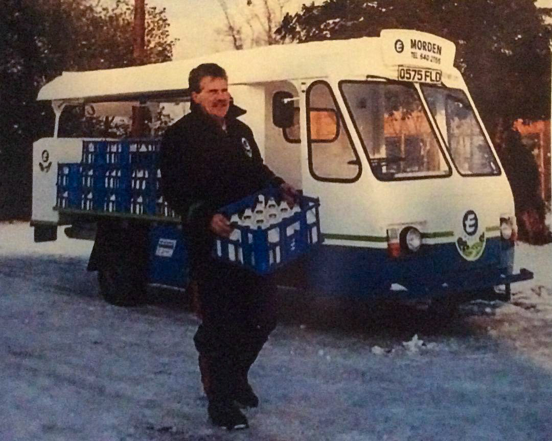 Morden  Reg: Q575 FLD (Courtesy Michael Aldread)