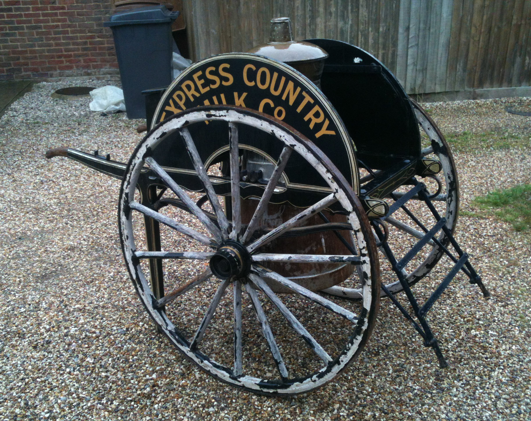 2013 Paul Luke's collection of vintage Express Dairy Vehicles