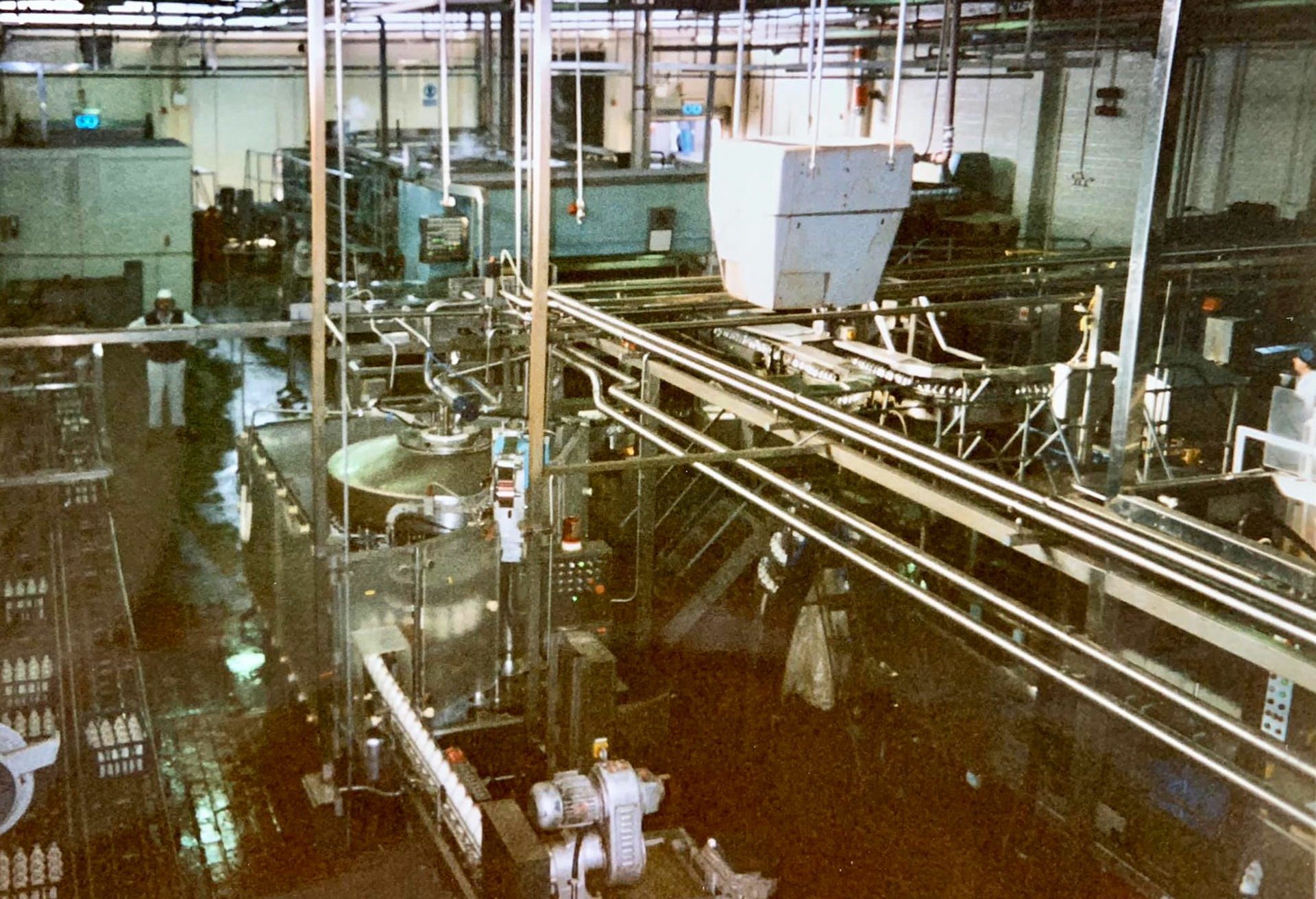 Tarvin. Albert Shaw on left. (Courtesy Lyn Brunton, Old Tarvin FB Group)