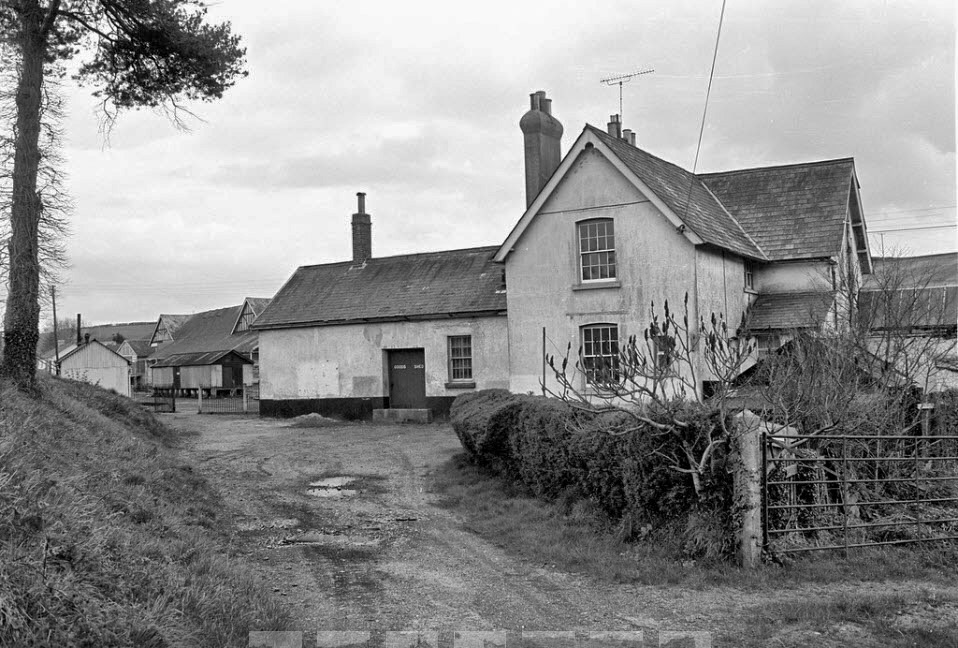 1978 Lapford station. (Courtesy Blue-Pelican-Railway flickr)