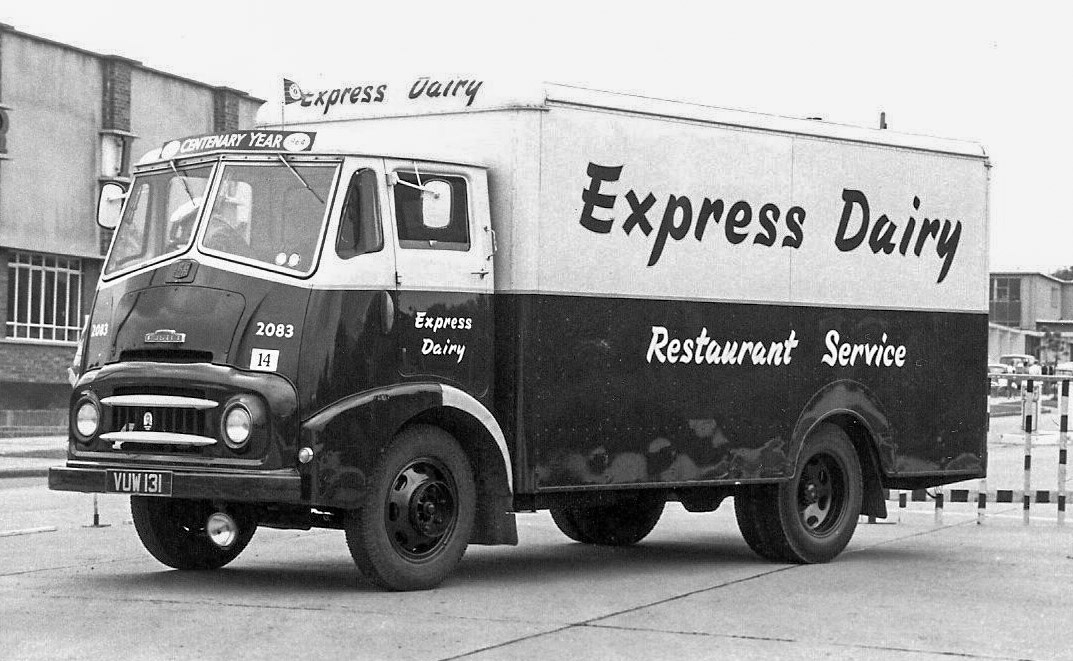 1960's Restaurant Service, Reg: VUW 131