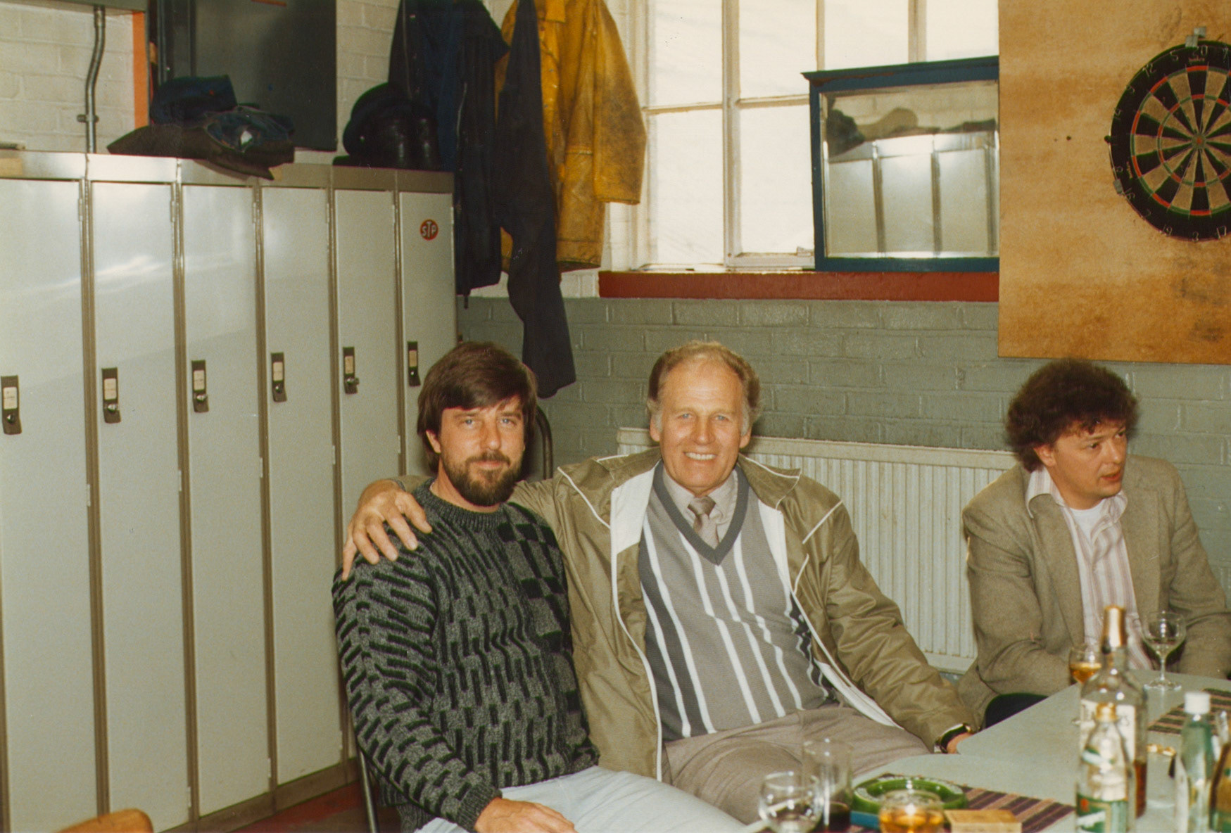 1986 Bromley Processing last day, including Reg Ball, Dickie Colvin, Bob Heath, George Cavill and lady from the canteen.  (Picture by Reg Ball, on loan from Colin Bristow)