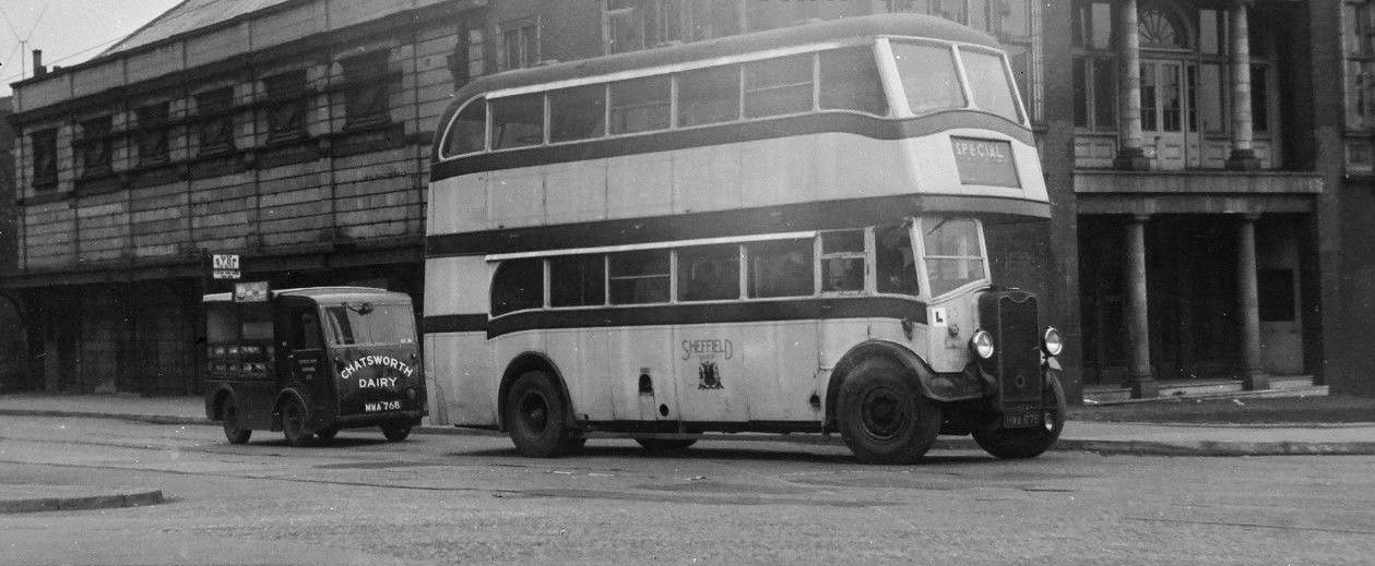 1950s Chatsworth Dairy float and bus (Courtesy Dave Fane)
