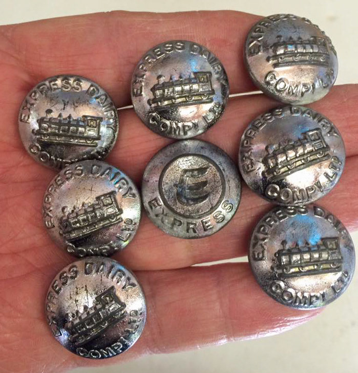 1940's? Collection of Express Dairy Company tunic buttons (Courtesy Paul Smith)