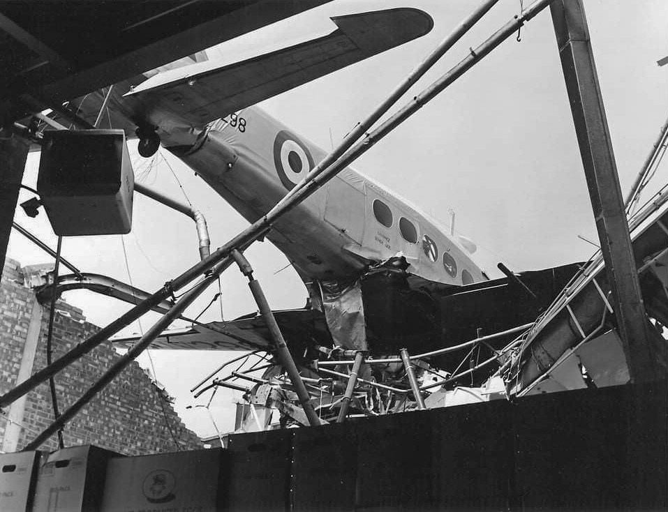 1960 (01 June). Avro Anson VV298. (Courtesy https://www.pprune.org/aviation-history-nostalgia/379570-egg-packing-anson-2.html)