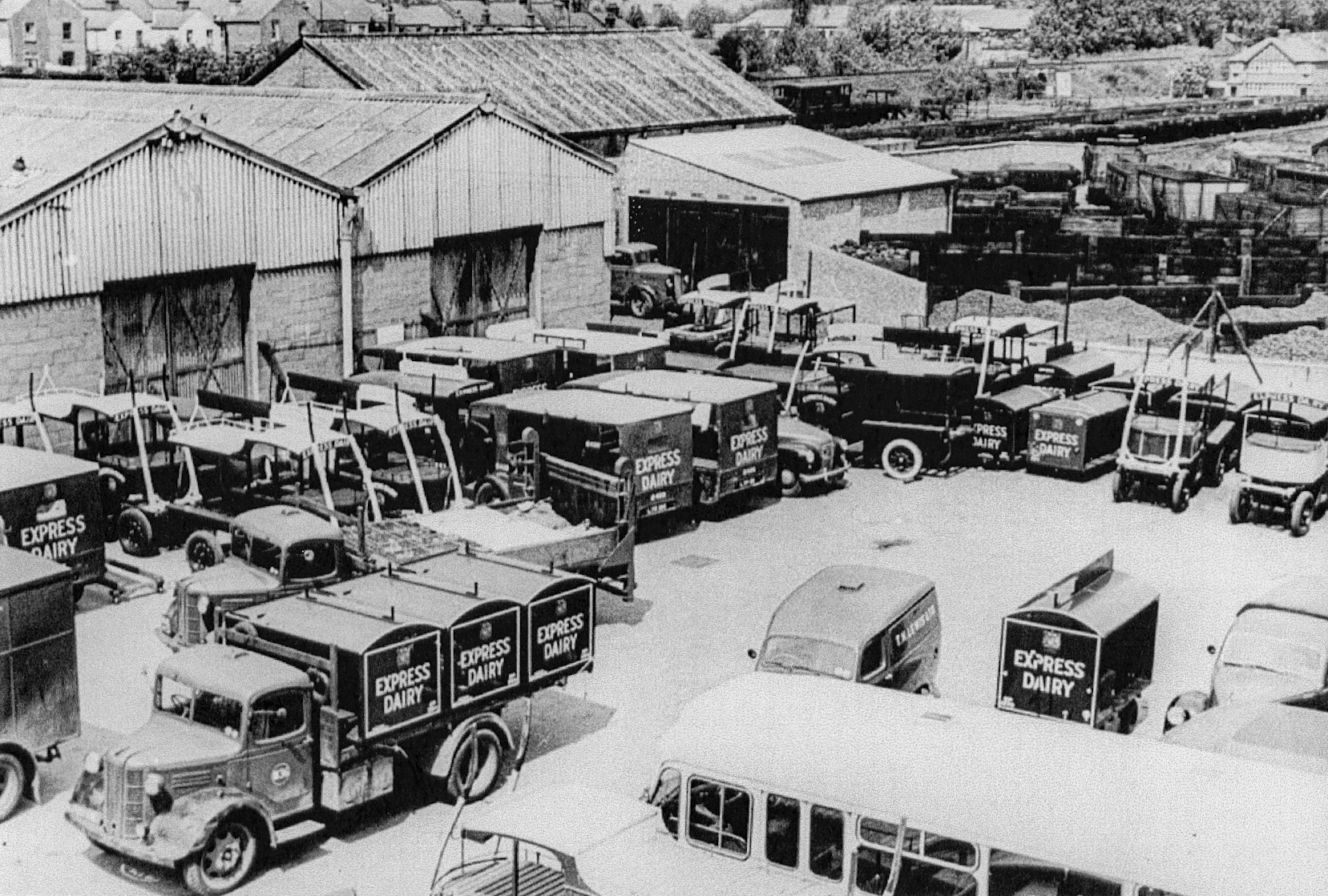 TH Lewis yard, Chalk Farm. Raffaele Ralph Phillips comments "The title on my apprenticeship indentures, 'T H Lewis Ltd'.  (Courtesy Dave Fane)