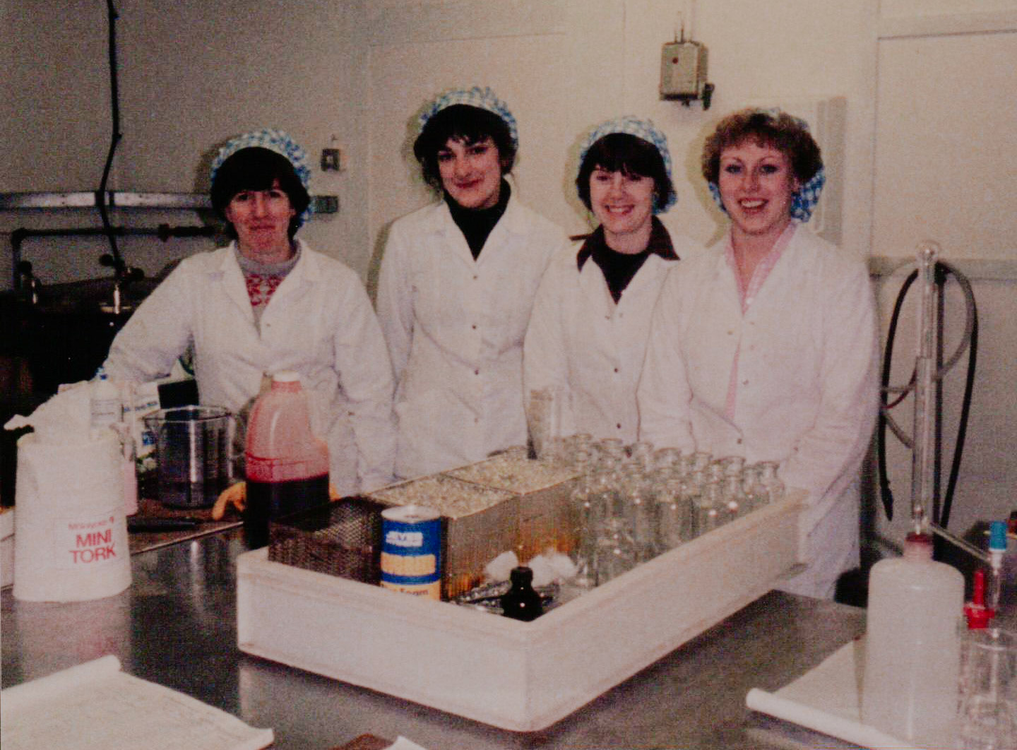 1984 Tina Jackson, Christine Borde, Wendy Hawker and Tracey Hill off to the new Exeter laboratory. (Courtesy Wendy Hawker)