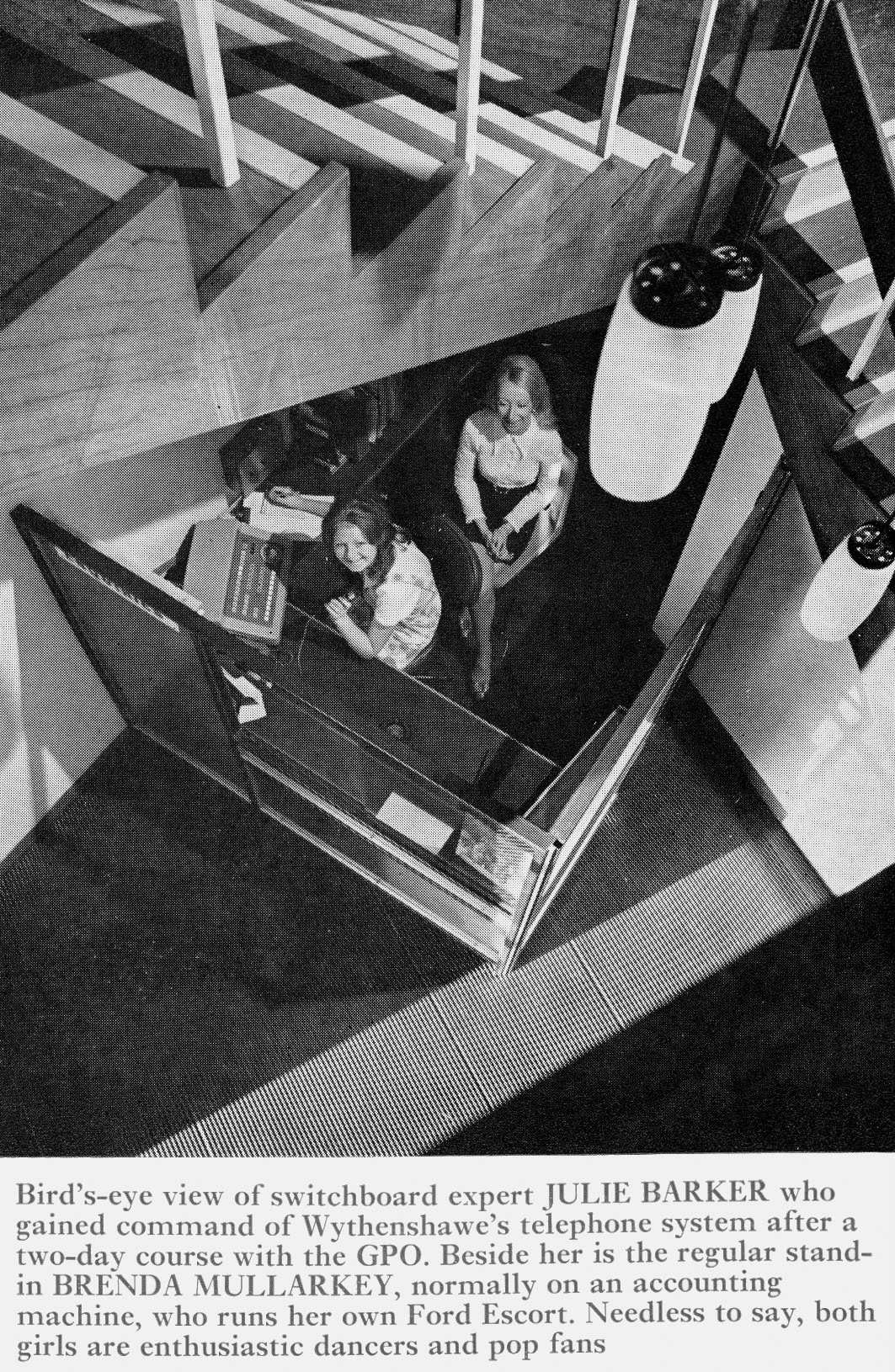 1971 Wythenshawe-Switchboard girls Julie Barker and Brenda Mullarkey. (Express News Xmas)