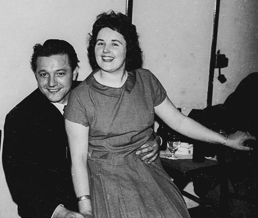 1964 "Les Bailey, Doreen Jones, now Mrs Bailey". Sue Cox adds "Lovely photo of my Uncle Les and Aunt Doreen"