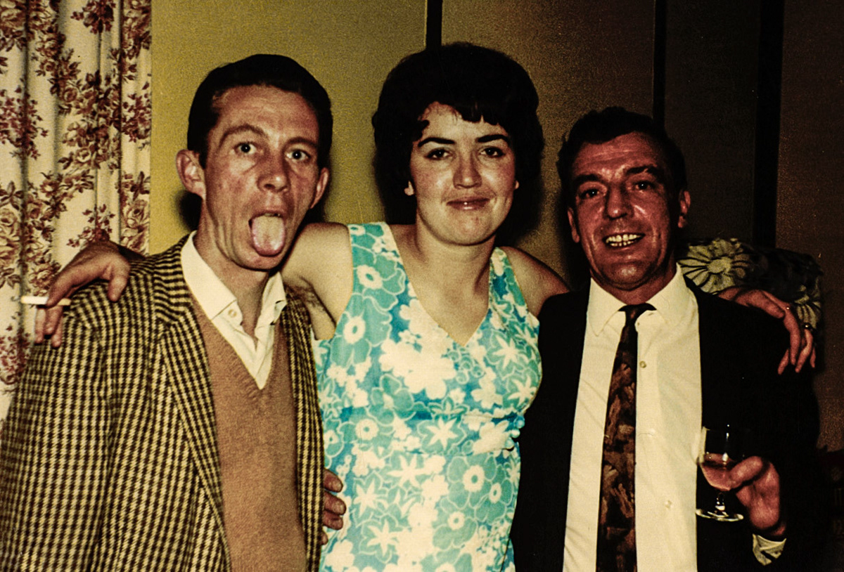 "Ray 'Sporter' Jones, New Zealand Edwards" Len Bailey identifies Ross Edwards on the right. Kenneth Carswell adds "... on the left is Ray (Jones), my mate bless him🌹"(Courtesy Joe Lyons)