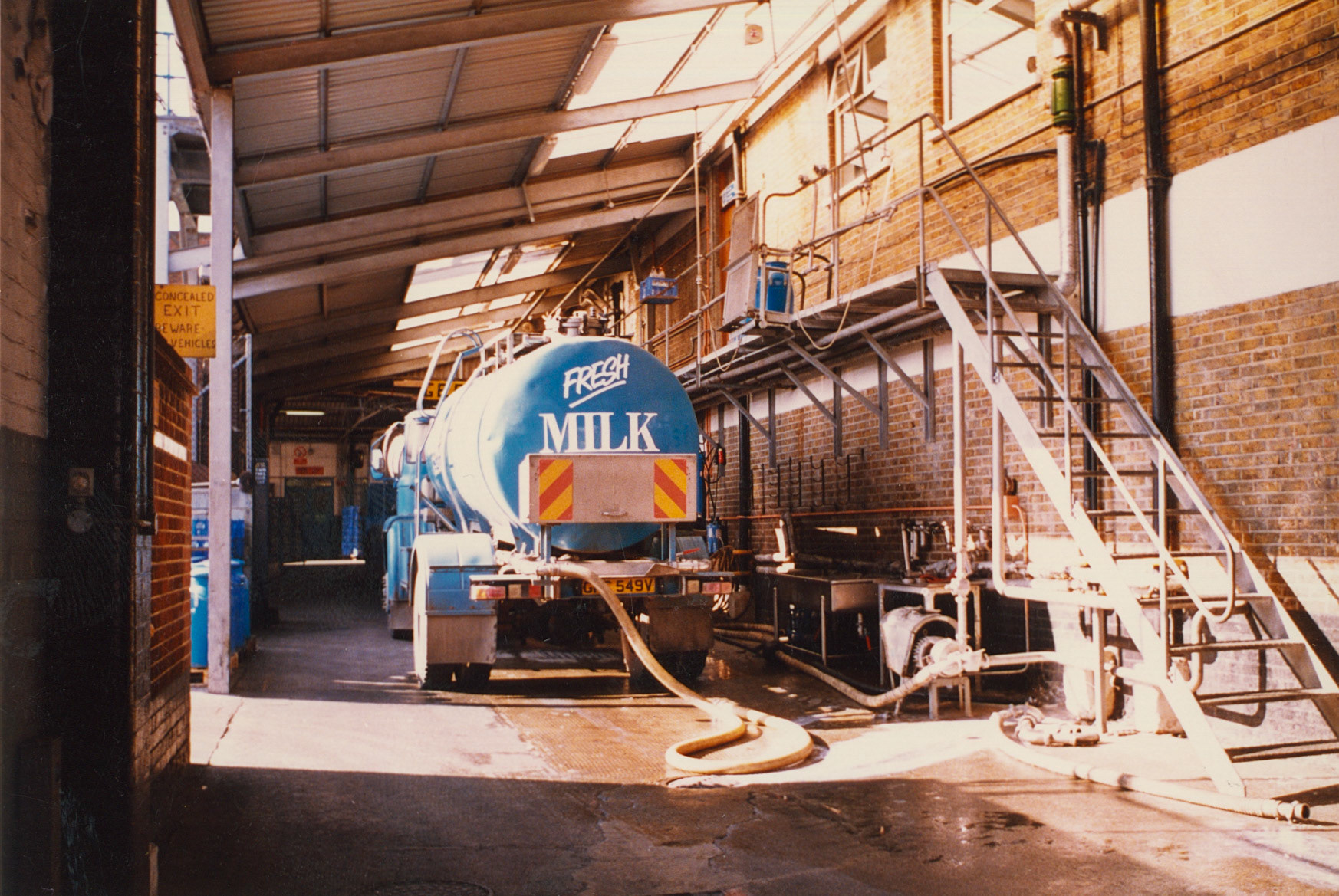 1980s Bromley Processing-milk reception and processing. (Pictures by Reg Ball, on loan from Colin Bristow)
