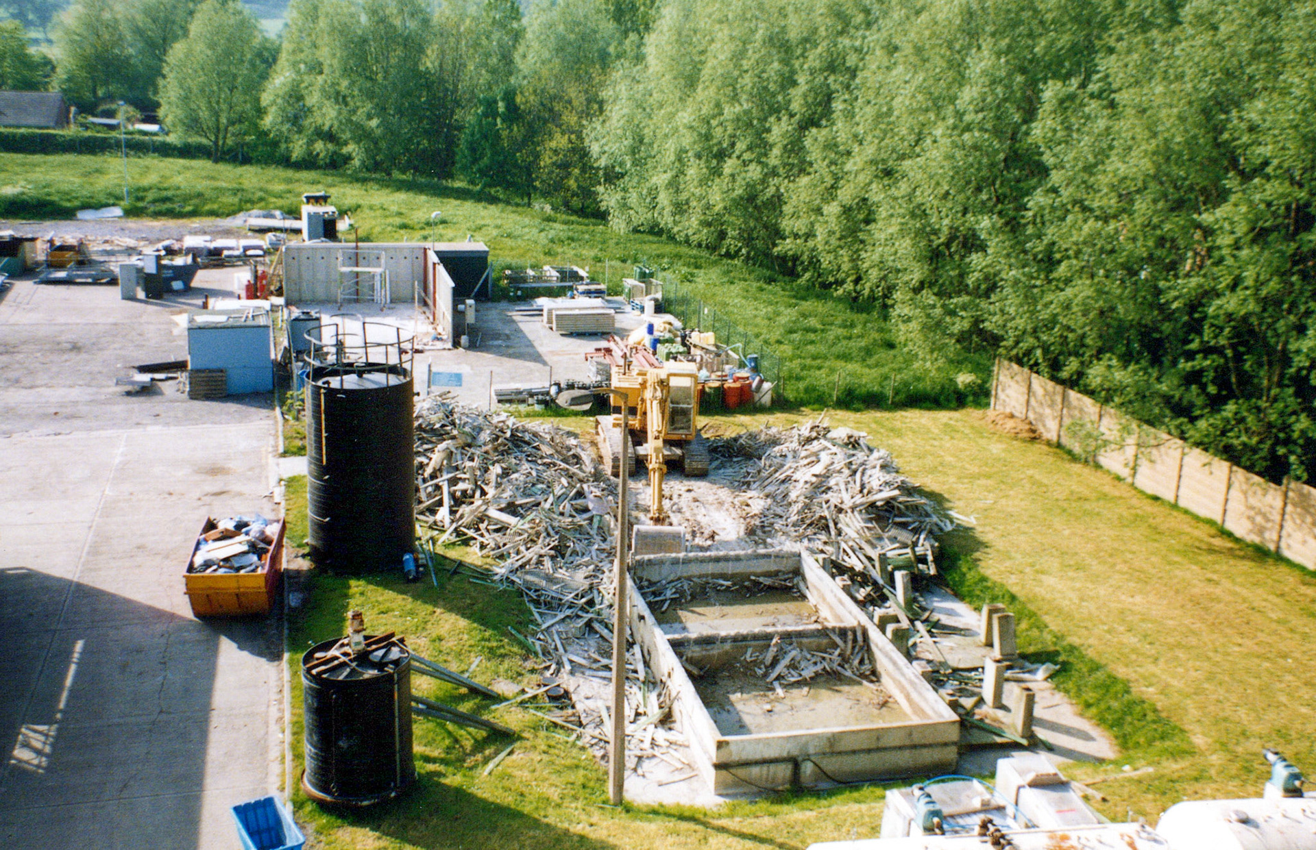 1992 Cooling Towers dismantled (Courtesy Bill Willson)