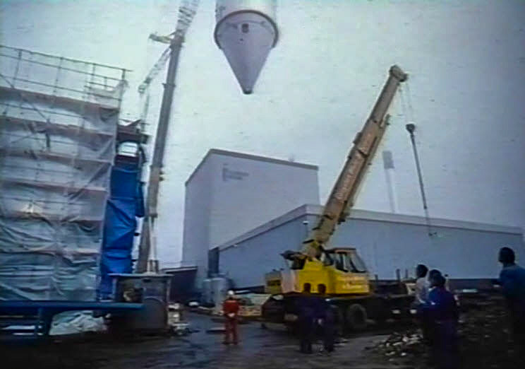 1988 Niro Spray Drier installation at Ruyton. (Stills from Ruyton Video (Steven Harley))
