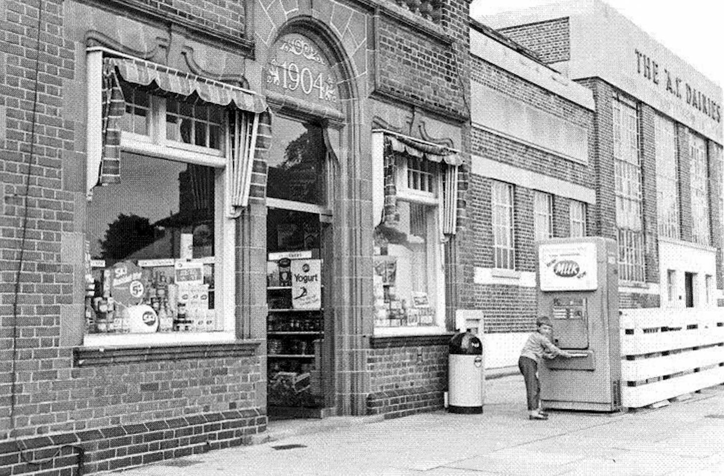 1960s A1 Dairies, Whetstone. Lesley Austin comments "My dad worked for A1 Dairies in late 60s early 70s". Annette Loom remembers "My first school trip". Mike Stump added "I did a round to Barnet and Hadley from there back in the mid 70's." (Courtesy Terry Betty Levy)