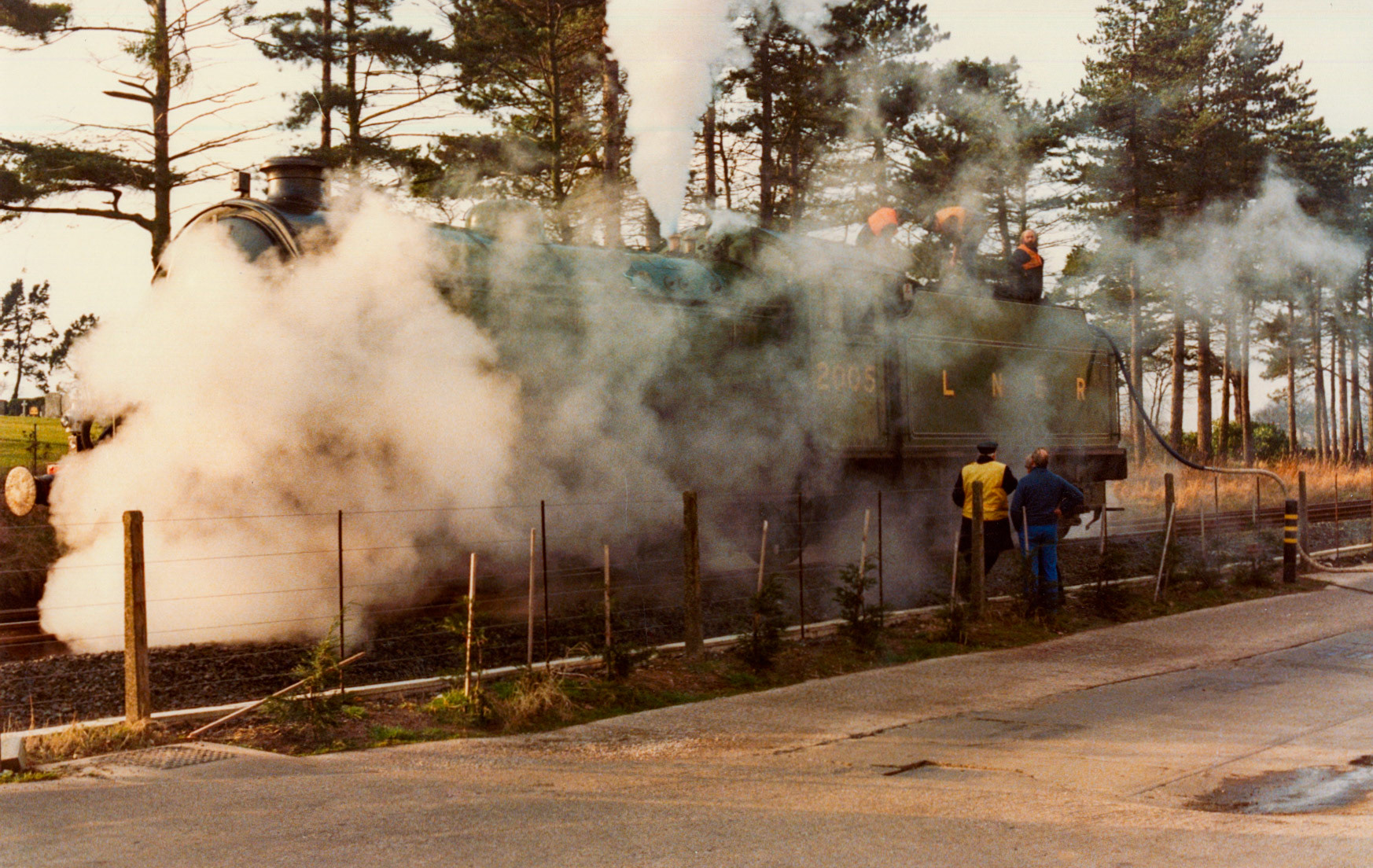 1980's? Appleby K1 Class 62005 taking on water at Appleby Creamery Milk Reception. Keith Goodby commments "I remember the steam trains used to pull up to the factory to fill up with water from the tanker bay CIP set" (Courtesy David Atkinson)