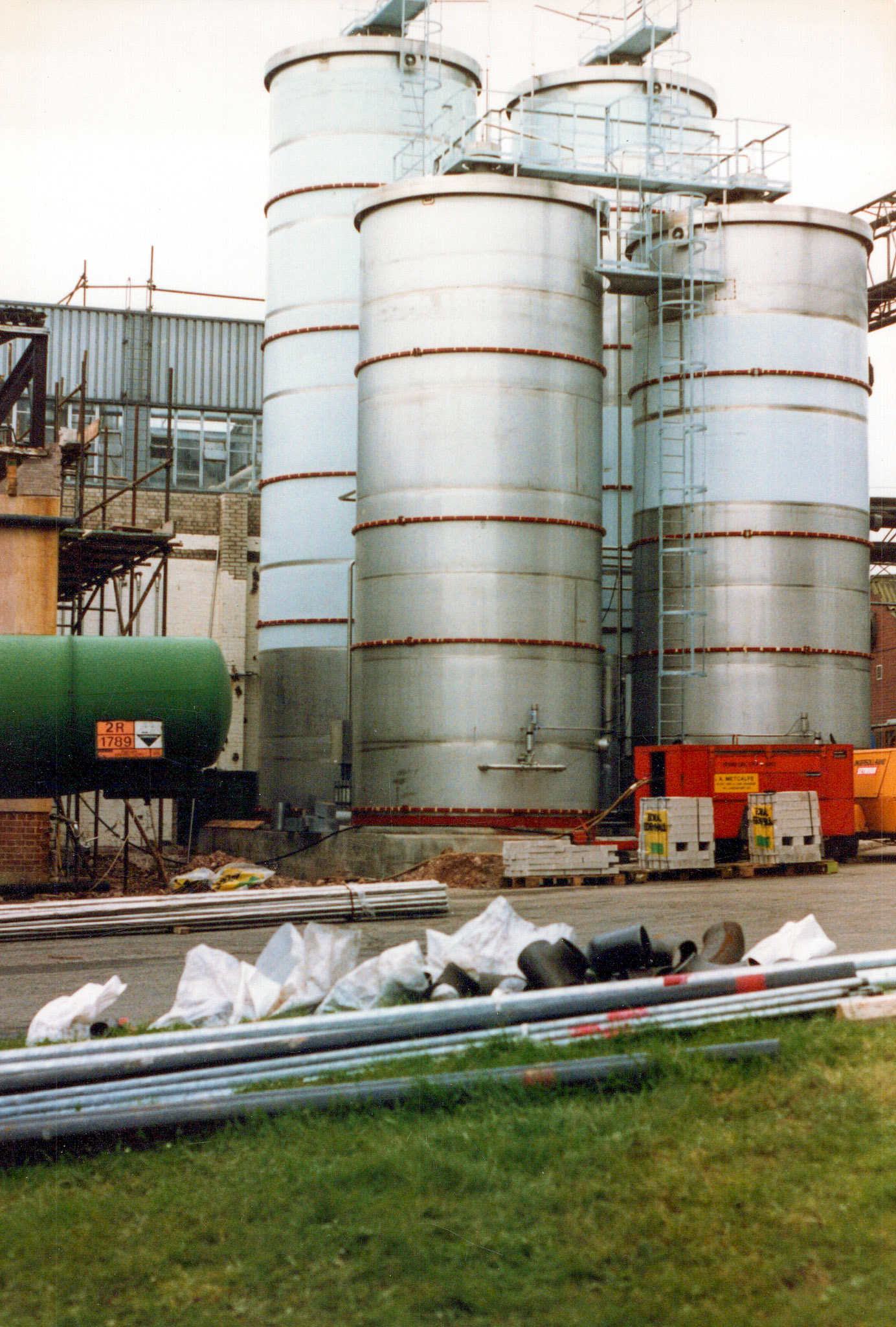 1980's Appleby Spray Drier Installation. (Courtesy David Atkinson)