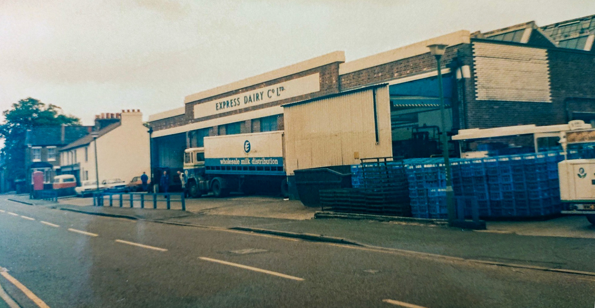 1980's Bromley Processing frontage and nearby roads.. Colin Bristow comments "Early 1980's, corner of College Road and Farwig Lane." Roger Frost adds "I used to go there on night shift to change vehicles over for servicing in the South Morden workshop the next day. I also towed a loaded tanker in there one night with ‘Big Bertha‘ the AEC Matador breakdown truck-so that the milk could be pumped out."  Raffaele Ralph Phillips comments "The motor engineer who repaired vehicles at Bromley, Sundridge Park and Elmer's End (Foods) depot was Alfie Gardener, a short chap known at the Morden garage as "Drag arse". If he had a job that required more help from Morden, we would be sent over to Bromley to assist; on arrival Alfie would suddenly "disappear" into the toilets, leaving the said fitter to finish the job off alone, so the common phrase for going to the toilet at Morden was known as "Just going for an Alfie" 🤣🤣...true story! When I joined Express, Alfie's son, Robin, was a trainee foreman, he eventually became a driver for Express Foods out of Elmer's End.(Courtesy Colin Bristow)