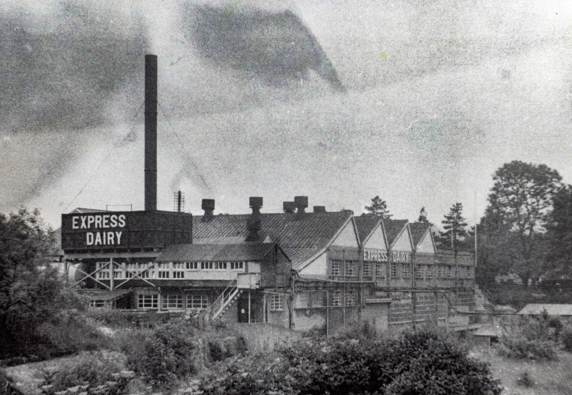 1930's Express Dairy Rowsley