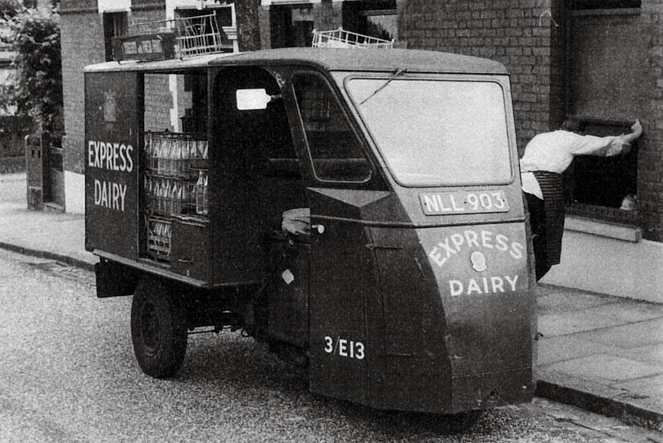 1950's Express Short WB NLL 903 Delivery Float