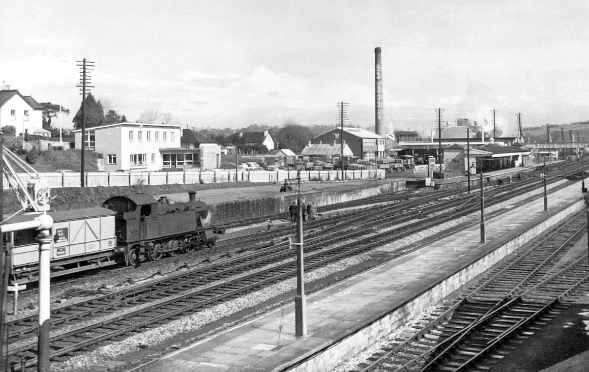 1960s? Unigate Totnes, who regularly sent milk up to London, including Express South Morden.