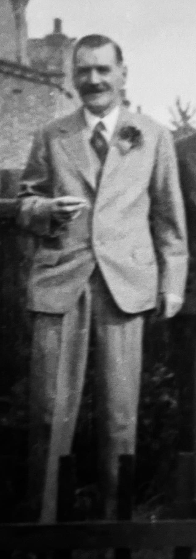 1939 August. John Stuart Wilson, bottling manager at Cricklewood. John Wilson explains "Before WW1 he had been a quantity surveyor, working on the first Hudson River tunnel and the first pillarless cinema, in Kilburn. During the Great War he served in Gallipoli and in France, where he lost a lung in a gas attack, and was mentioned in dispatches. He had various jobs after the war before starting at College Farm, then transferred to Cricklewood in the 30s. He died in 1957." (Courtesy John Wilson, his grandson)