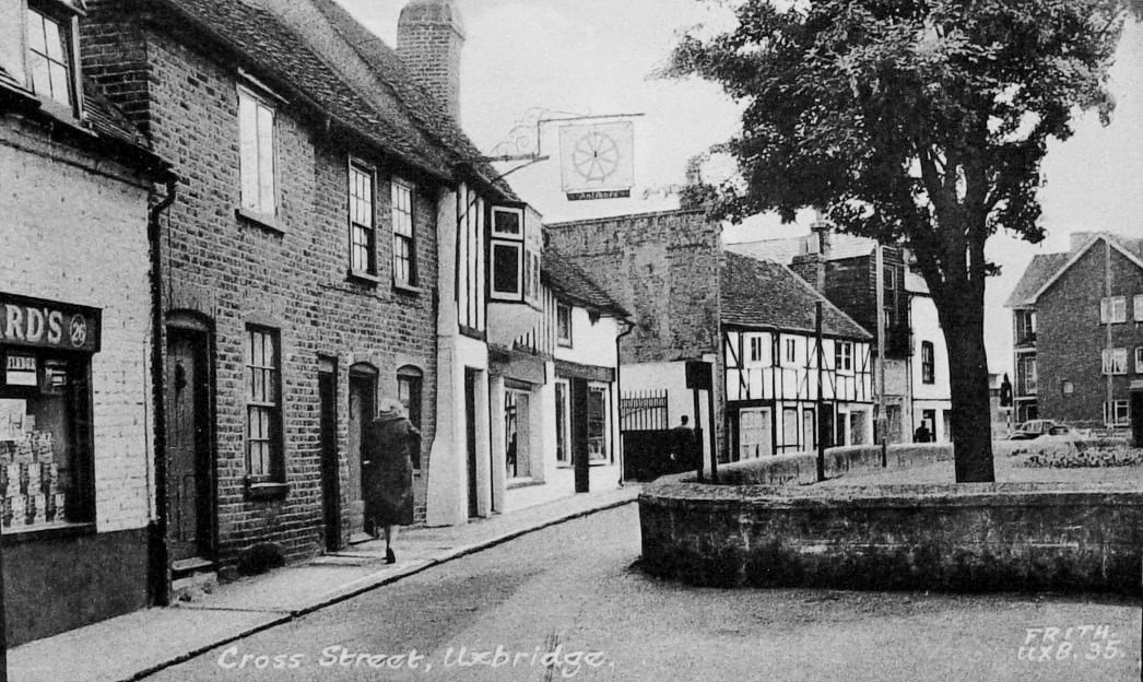 1950's? Express Depot in Cross Street, Uxbridge (Courtesy Richard Gaylard)