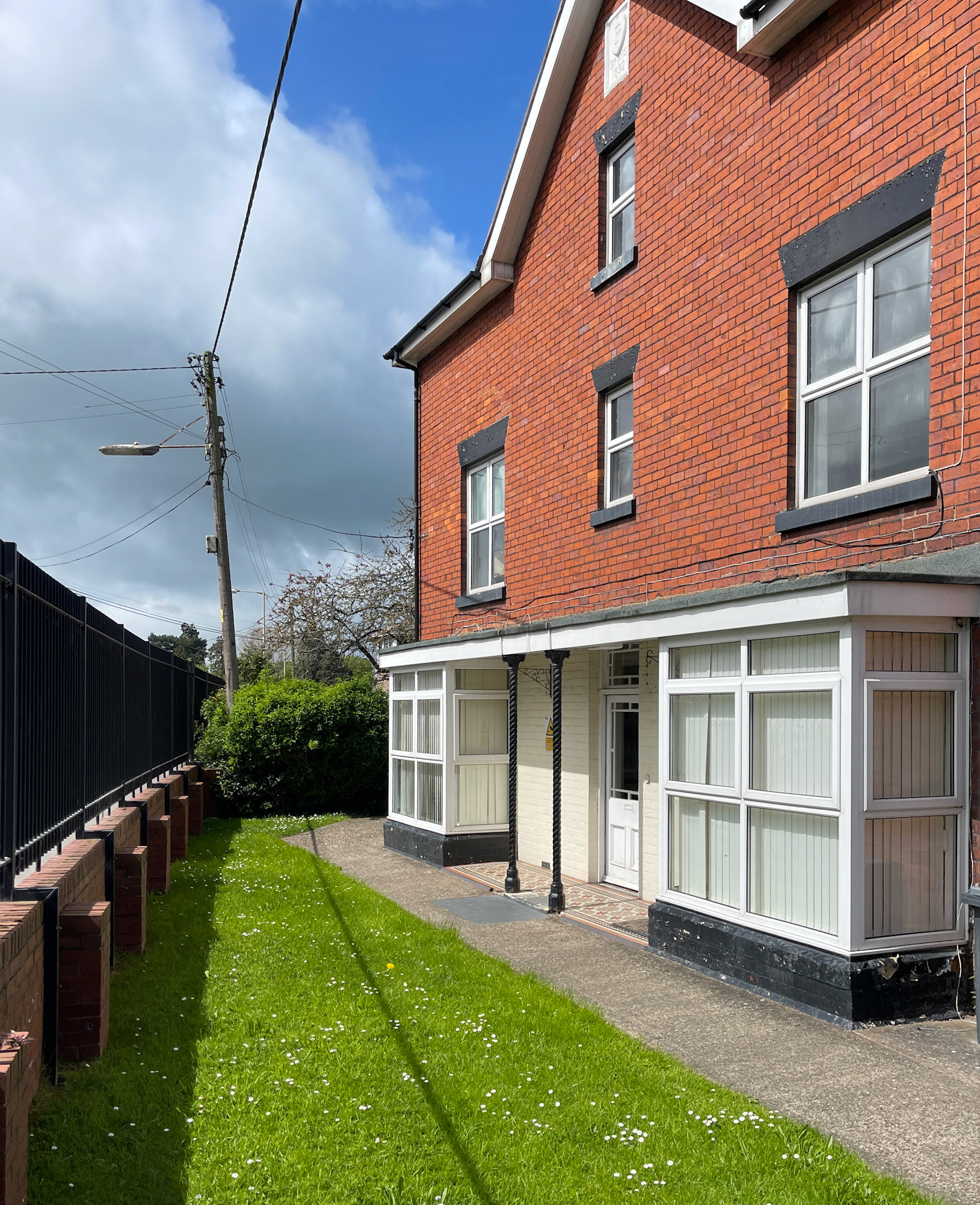 2023 Muller Minsterley. Wendy Haywood comments "My mum Margaret Davies used to clean those offices"