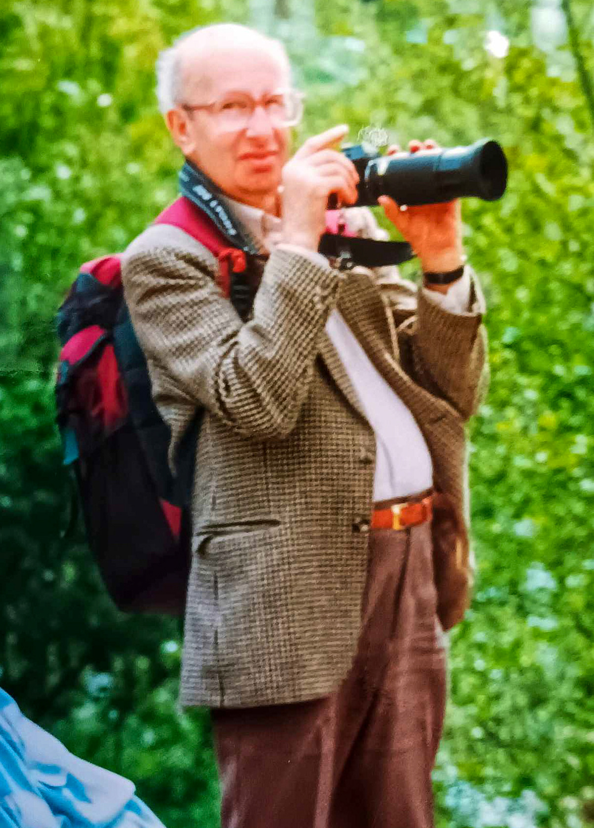 Joe Lyons at Bewdley Station, 1990's. Phyllis Jones comments "Joe came to Snailbeach when he was 16 years old, and my grandmother Ann Parry fostered him; he was always after that part of our lives".  Elaine Chidley Uttley comments "Mum thinks this is an outing with Pontesbury Camera club.They went on the Bridgenorth railway." (Courtesy David Evans)