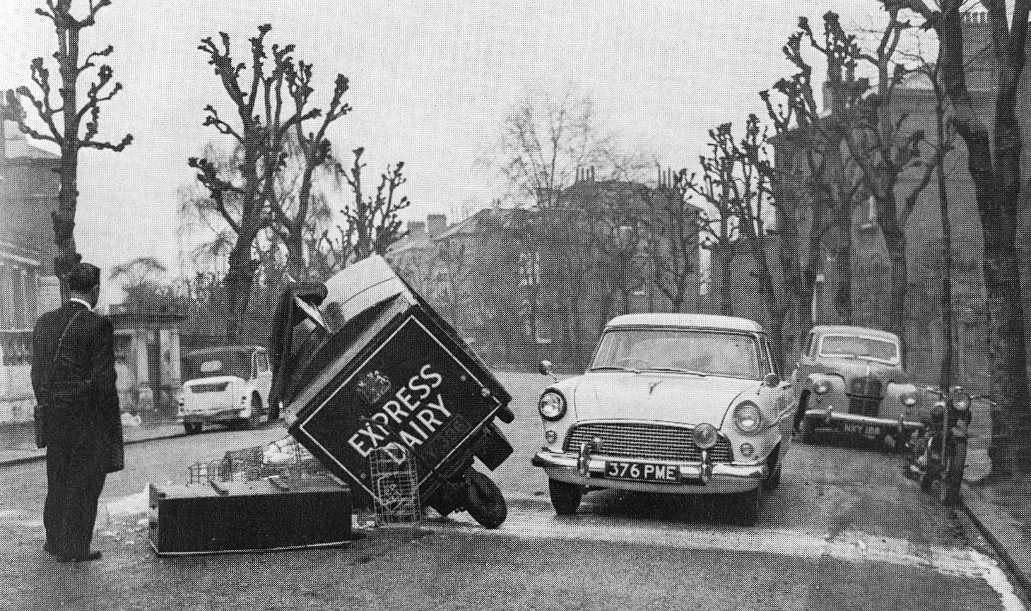 1948-1950 Easter Bank Holiday accident at Highbury, London N5