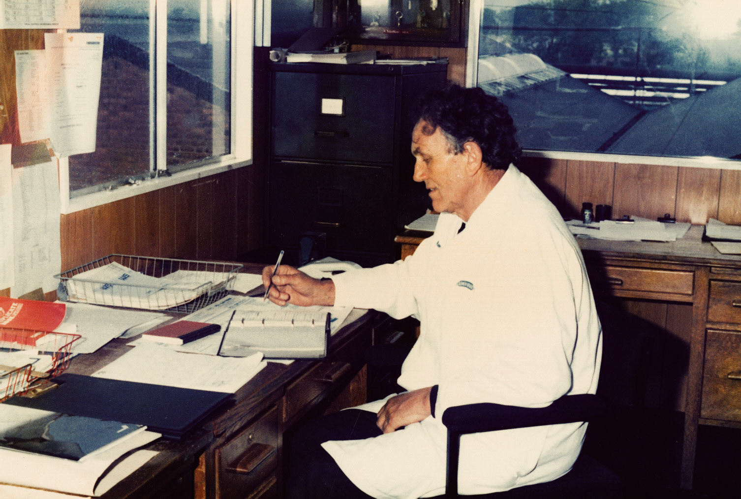 1986 Ken Trentham's retirement (Joe Lyons Collection)