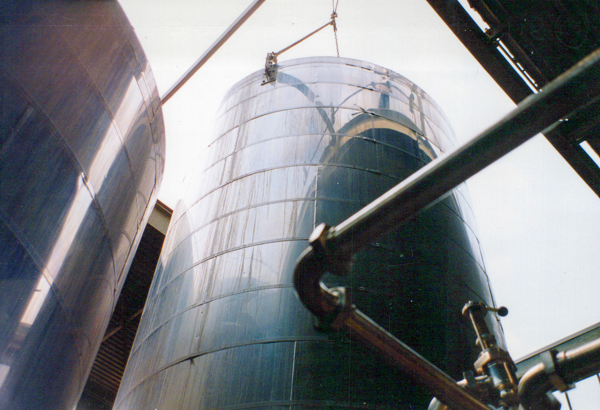 1992 Silo extracted through the roof (Courtesy Bill Wilson)