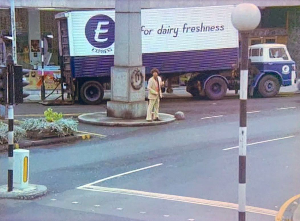1973 Film stills from 'The Vault of Horrors' with Tom Baker, filmed at Sheen Lane, Richmond upon Thames. (Courtesy Robin Fraser Bell)