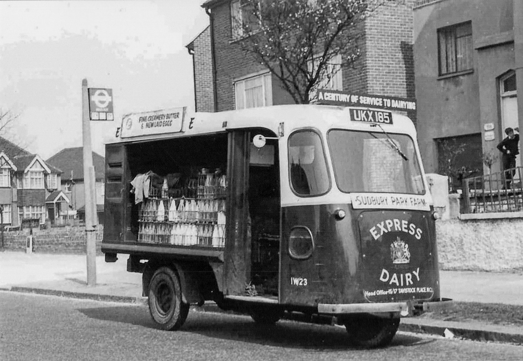1960s? Sudbury Park Farm float UKX 185, Co: IW23, in Preston Road (Courtesy Dave Fane)