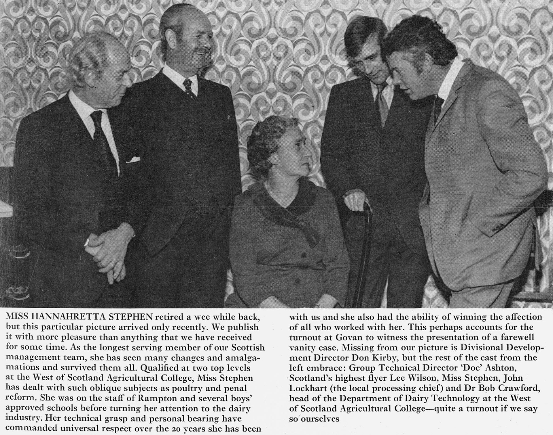 1974 Miss Hannahretta Stephen retired from Govan, with 'Doc' Ashton, Lee Wilson, John Lockhart (Processing Manager) and Dr Bob Crawford (West of Scotland Agricultural College). (Express News Summer)