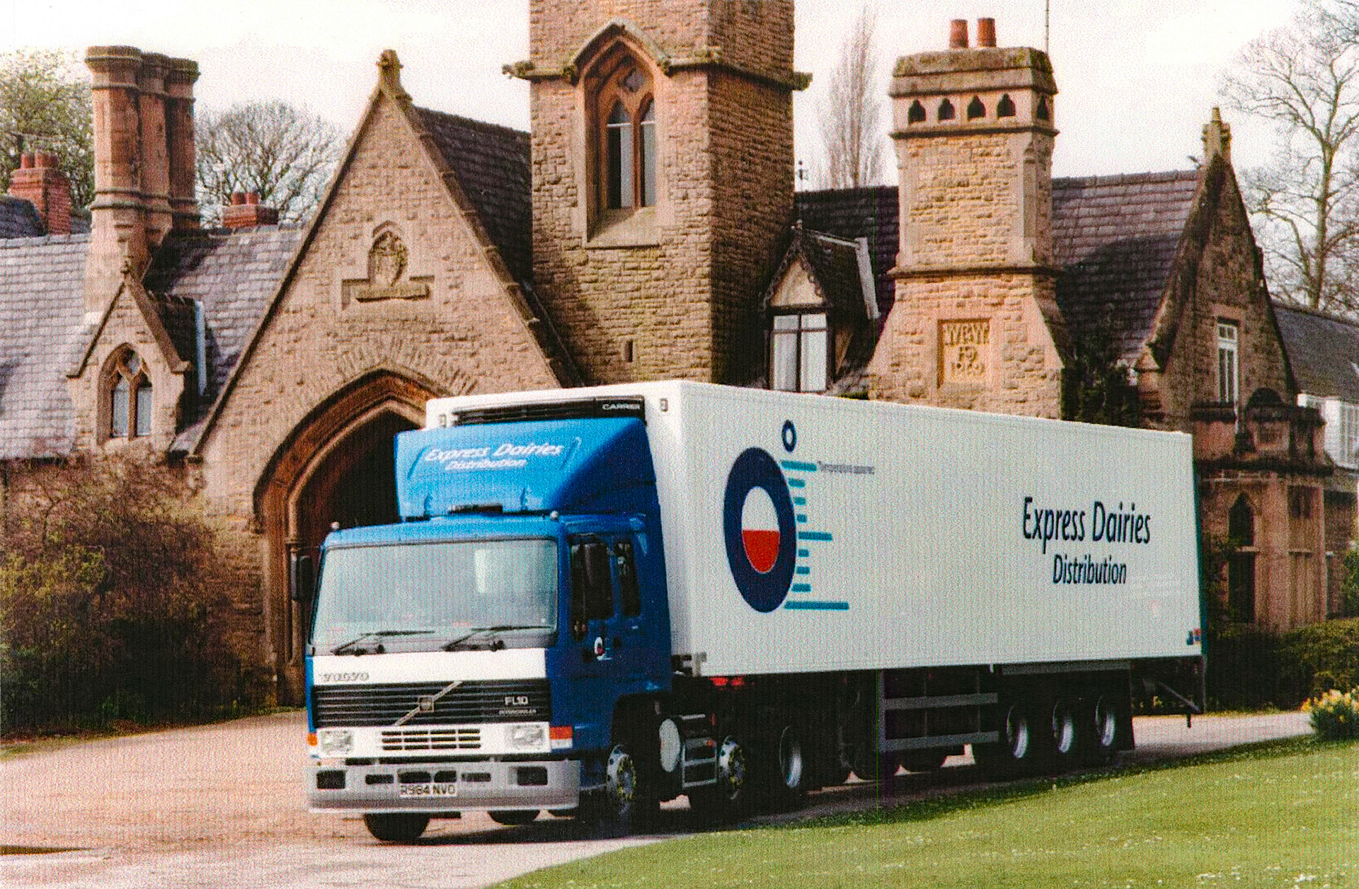 1997 Reg Volvo FL10 R984 NVO in Express Dairies Distribution livery. (Courtesy Paul Luke)