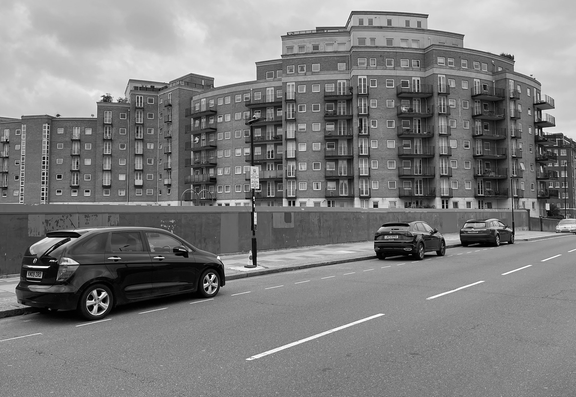 2023-Rossmore Road, Robarts House demolished and replaced with large block of flats