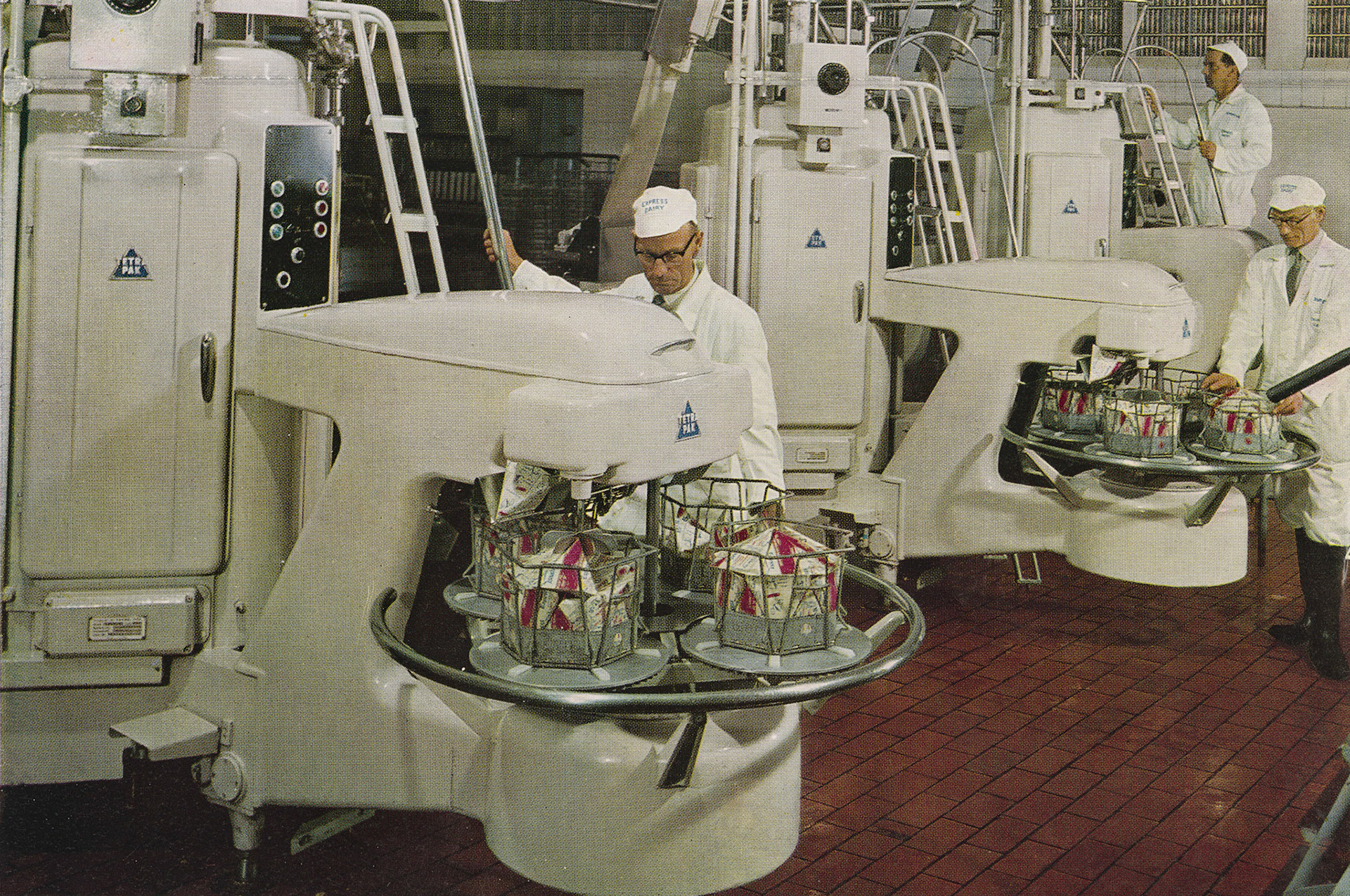 1962 South Morden, TetraPak filling (From 'Express in Focus, also in 1962 - Christmas Express News (Courtesy Brian Rebbeck)