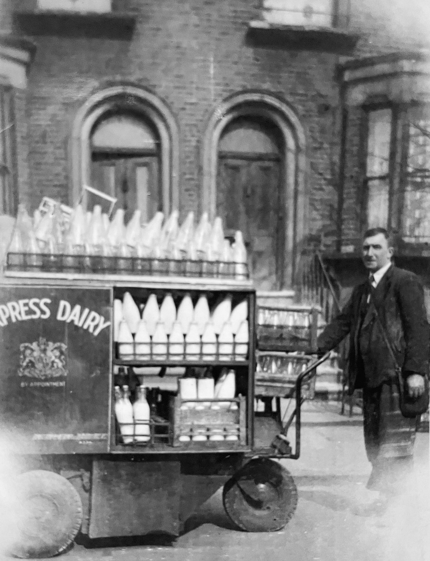 1930's, Jim Faiers on his round out of Stoke Newington branch. Adam Faiers comments "My Grandad-Jim Faiers, who used to do the rounds around Stoke Newington. He got his 30 year long service award in 1967, and a watch, which I still wear!!" (Courtesy Adam Faiers)