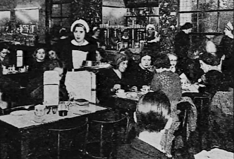 1890s To cater for workers commuting to work from the suburbs, Titus opened cafes and restaurants in London. (Express 125 Years video still)