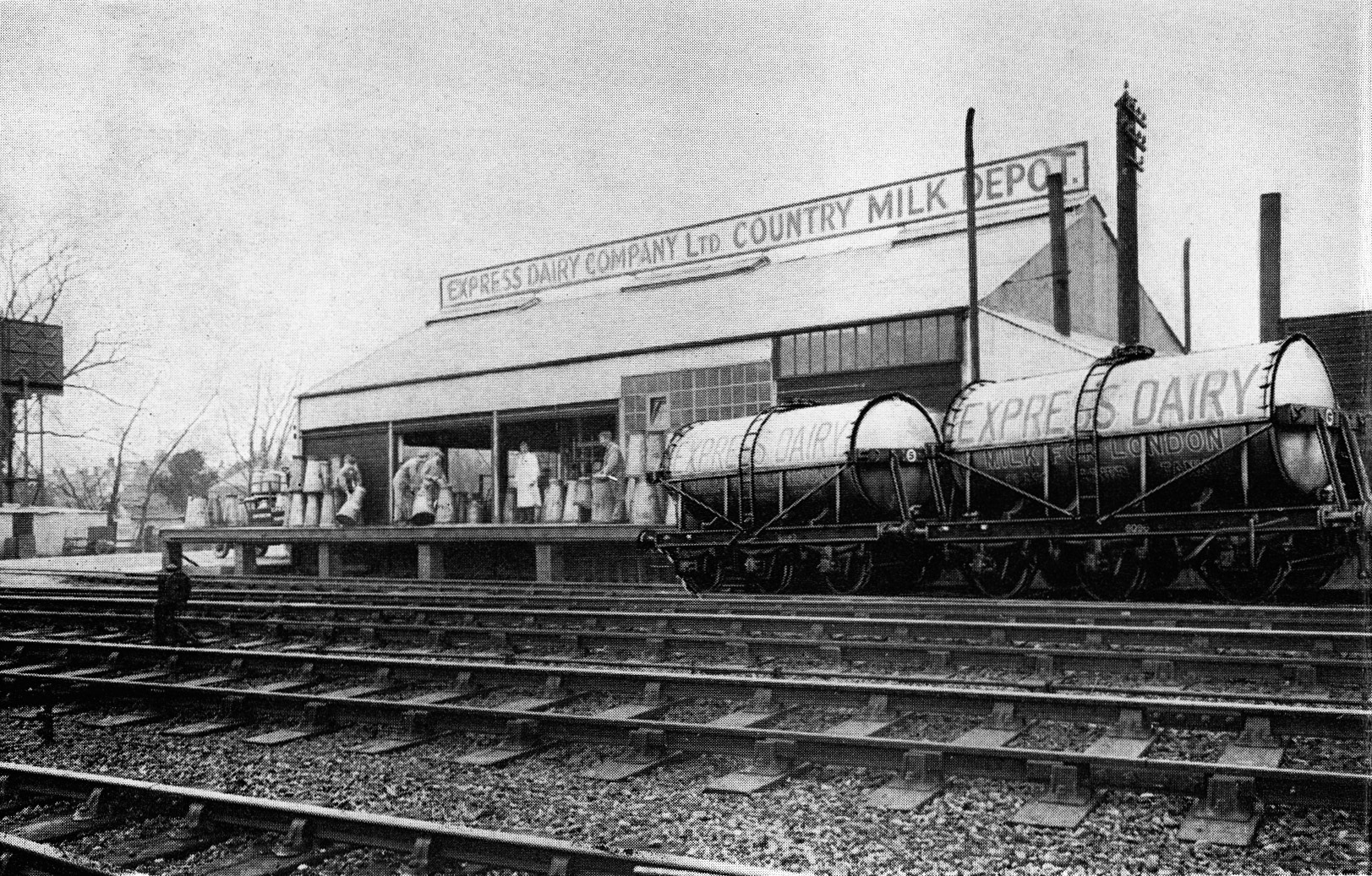 1920's? Billingshurst Creamery, erected in the late 1920's, was the first country depot to be built by Express. Norman Dudman comments "Express Dairy was on the site now occupied by the flats at the end of Brookers Road. My uncle in the 1940s and 1950s delivered milk in churns to Express from Rosier and Daux farm, by horse and cart via Daux Road." Paul Bryant adds "After Express Dairy closed it was Beverly Engineering, there was still the loading bay when I worked there in the 1970-80's." Jeremy Bagley comments "My mum Elsie Howard, sister, worked at the dairy. An Italian POW also worked at the dairy, they married and went to live in Italy.". Nick Thompson added "My dad worked there for over 30 years. It closed down in 1965 when the milk collection went over to tanker rather than churns." Albie Napper comments "My Mum worked there too, Anne Gray".