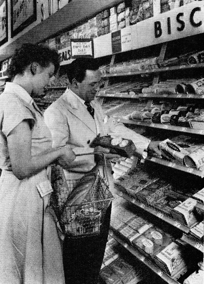 1957 Premier Supermarket in Kingston on Thames (Express News December)