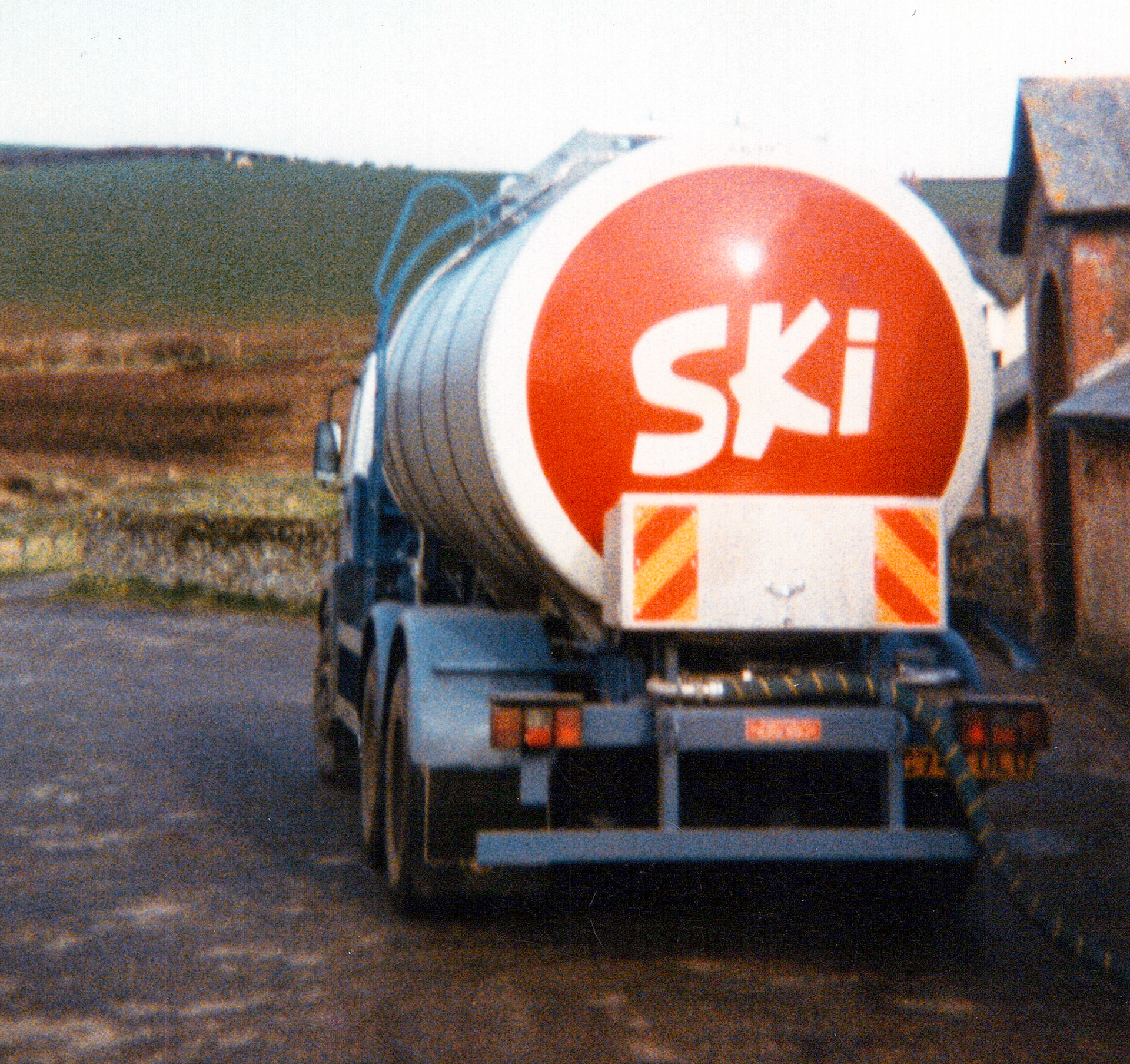 1986 Honiton-Rob Hawker's new Leyland DAF