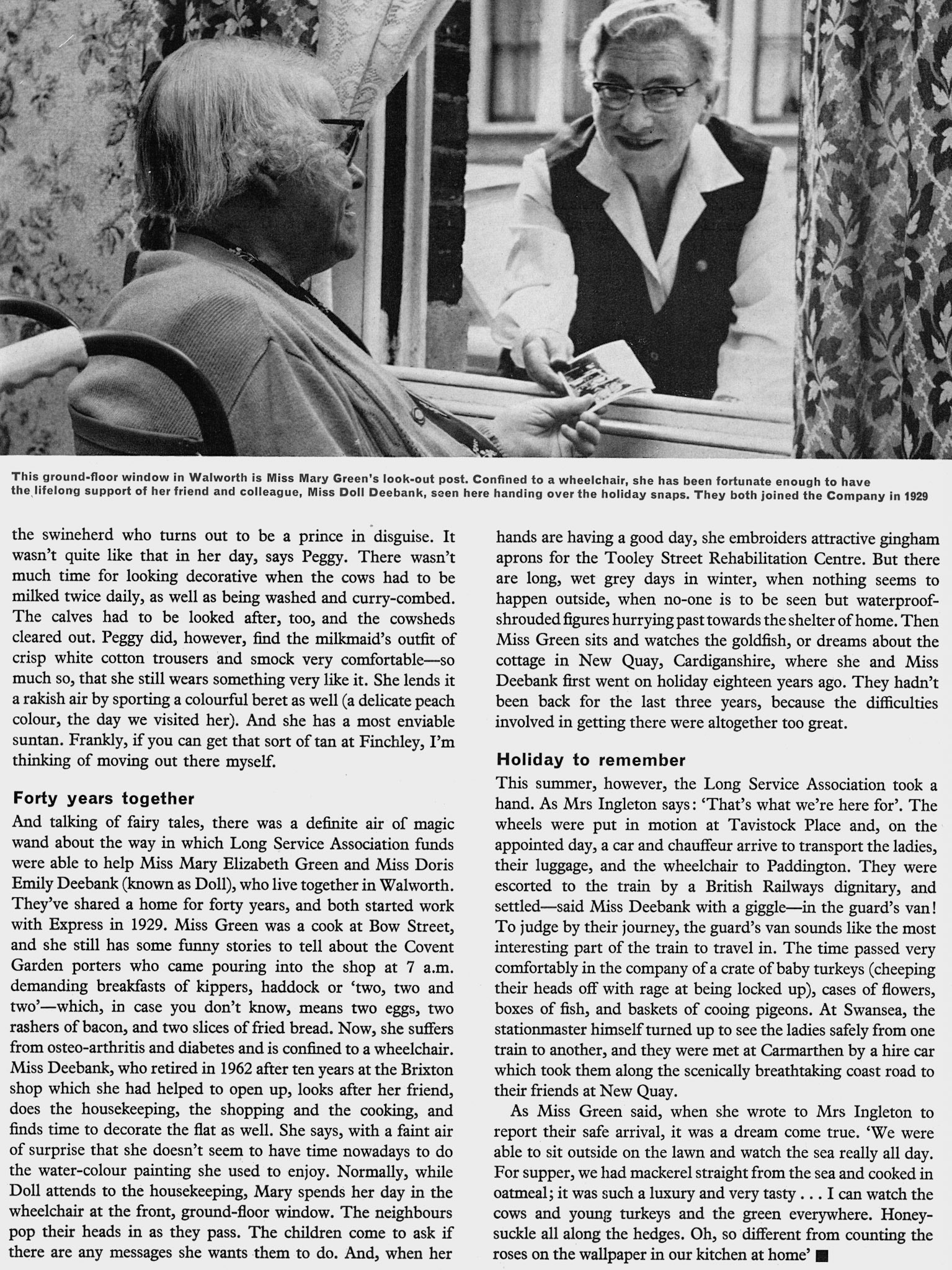 1966 Mrs Win Ingleton visits women pensioners each year. (Express News Autumn &amp; Christmas)