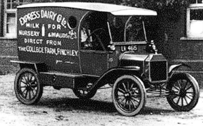 1910's Mike Overfield-Collins comments "Model T Ford van from c1914-1920" (Courtesy Richard Gaylard)
