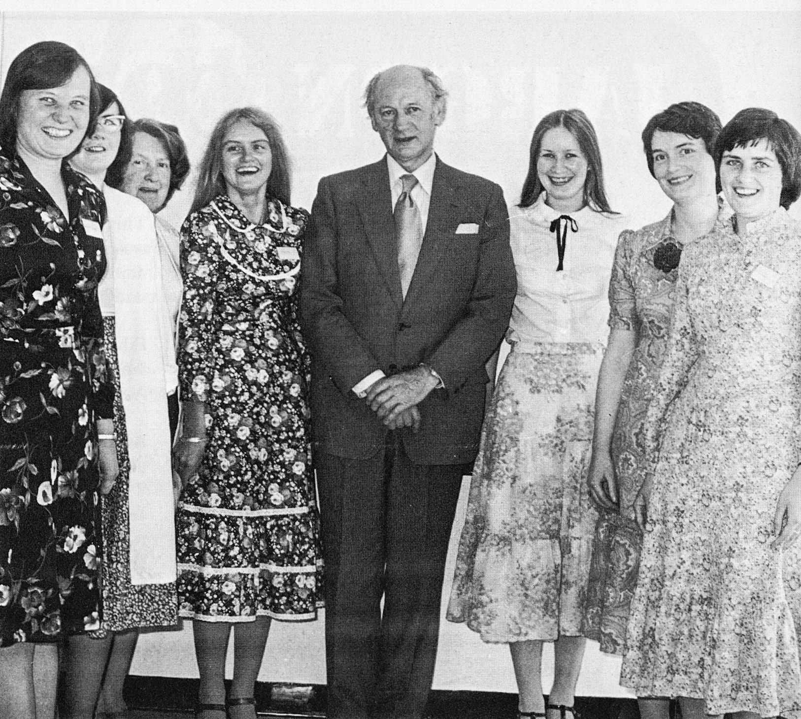 1978 Carbery Milk Products "An Taoiseach and the colleens" Margaret Collins, Majella O'Regan, Kathleen McCarthy, Betty Duke, Jack Lynch, Marion McCarthy, Mary Deasy, Joan Cronin.