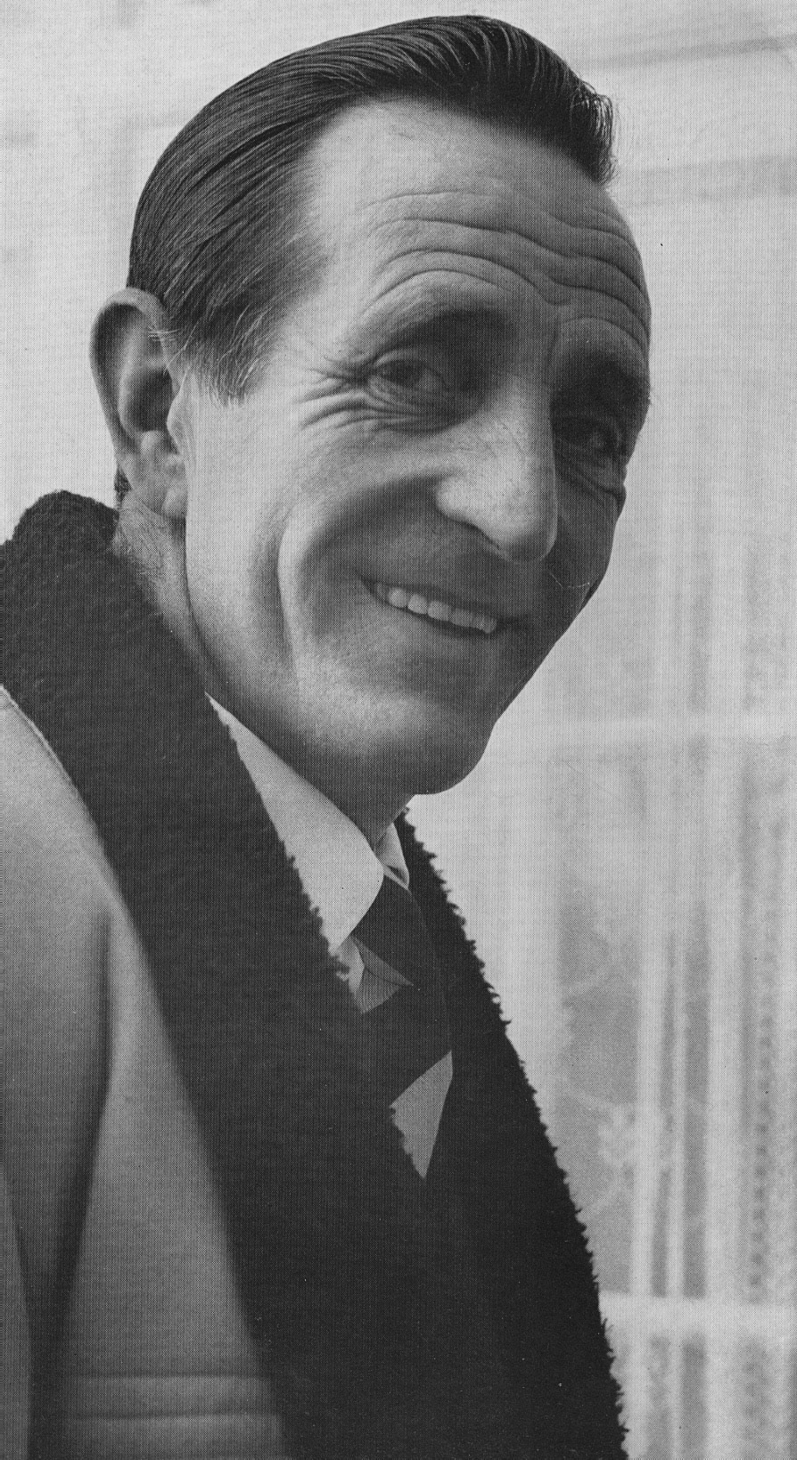 1969 Profile of nine top milkmen in London - Ron Groves, Richmond