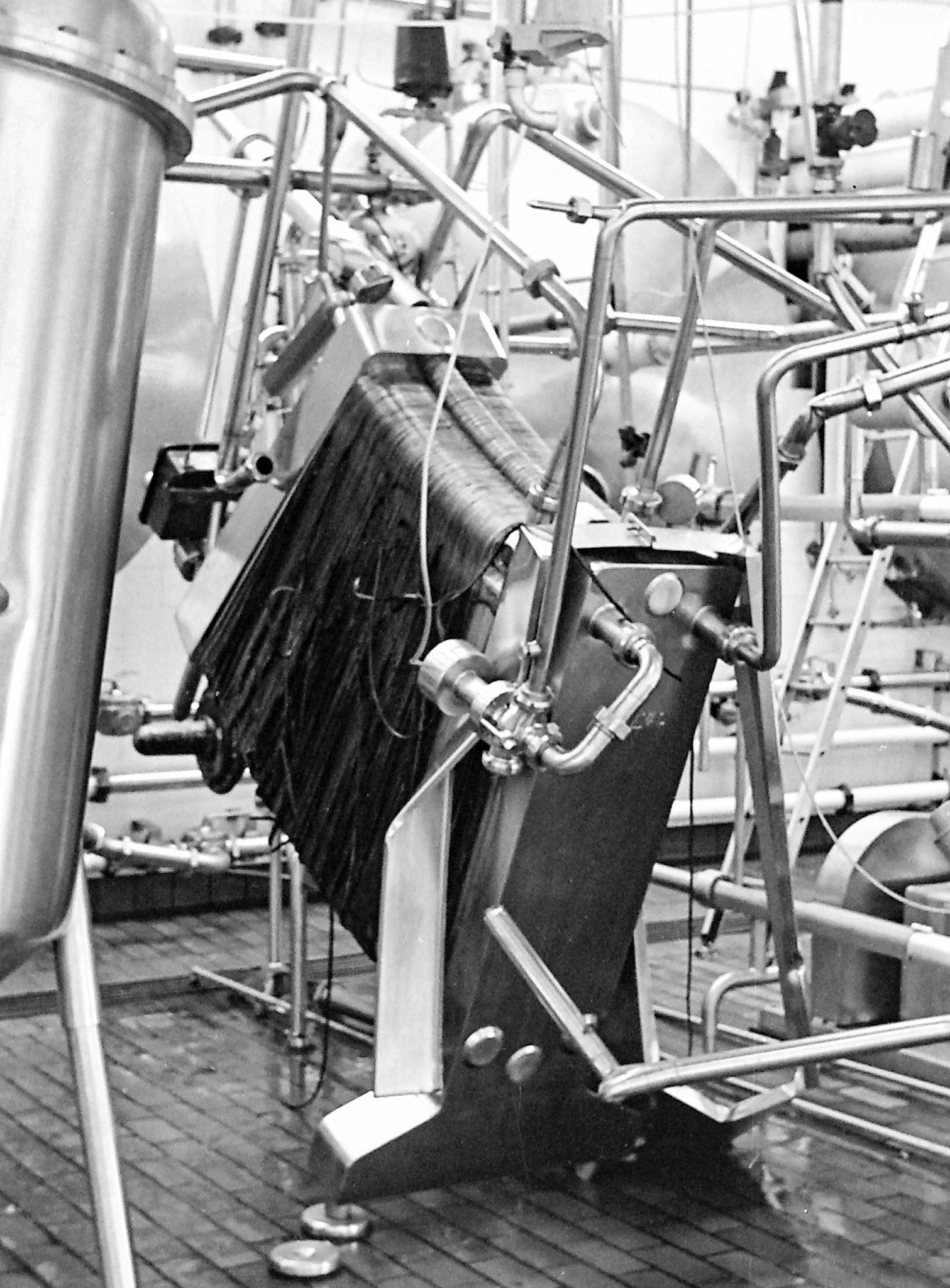 1970's Alfa-Laval UHT plant destroyed at South Morden. (Photographer Sam Jones)