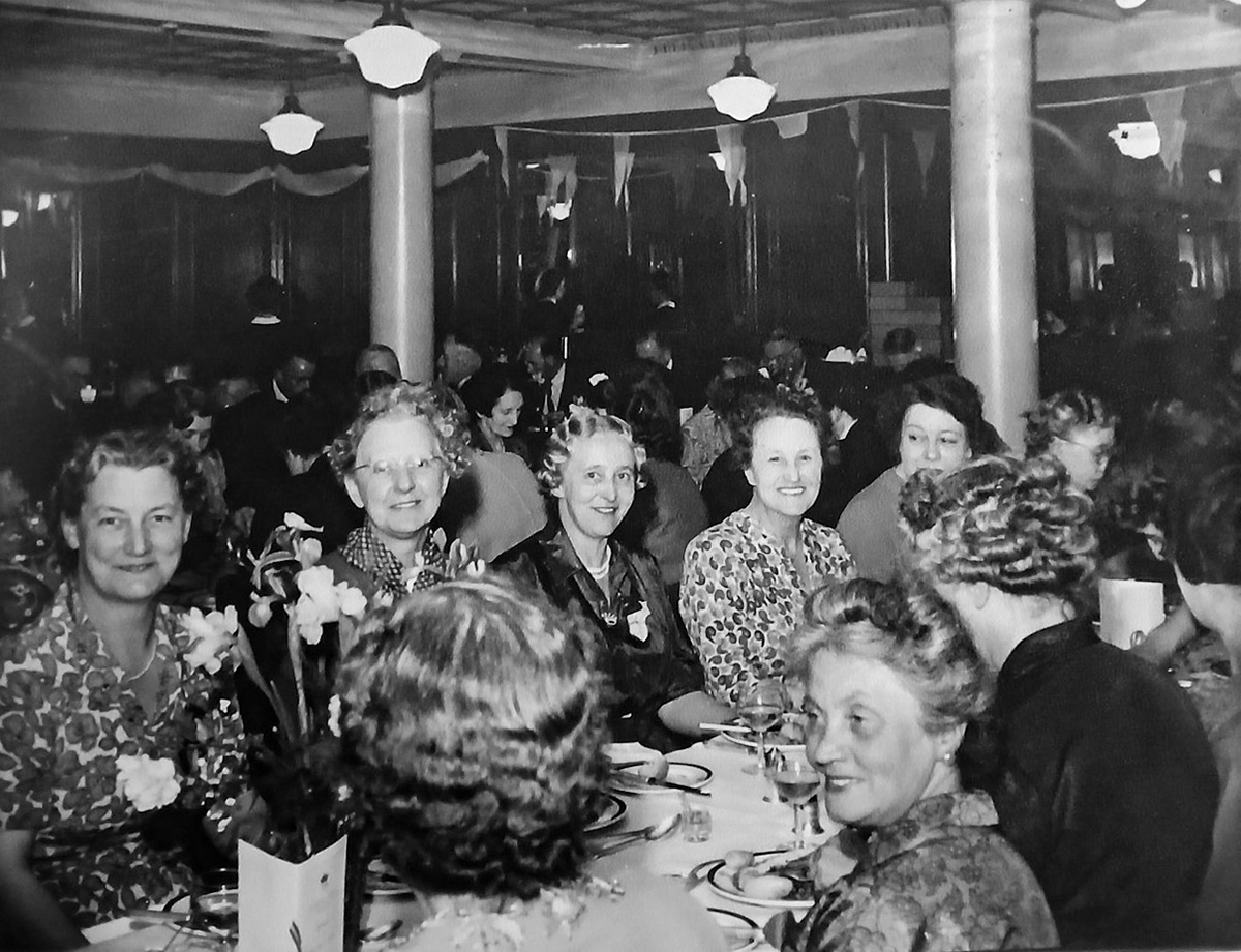 1954 Long Service Dinner at the Trocodero Restaurant. (Courtesy Paul Smith)