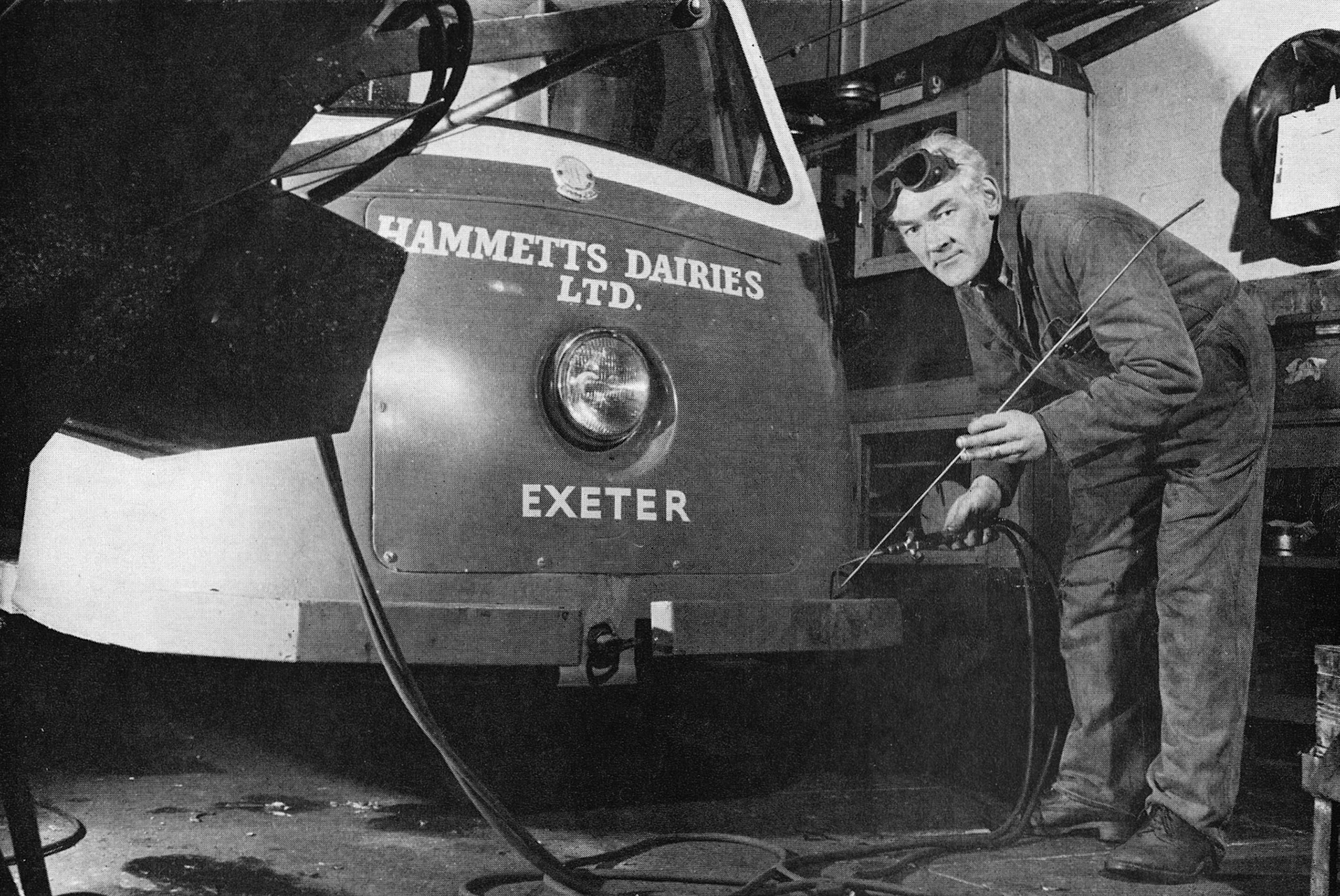 1972 - A Close-up of Hammett's Dairies - Ron Yates
